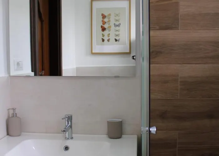 La Casetta Di Nives 住宿加早餐酒店