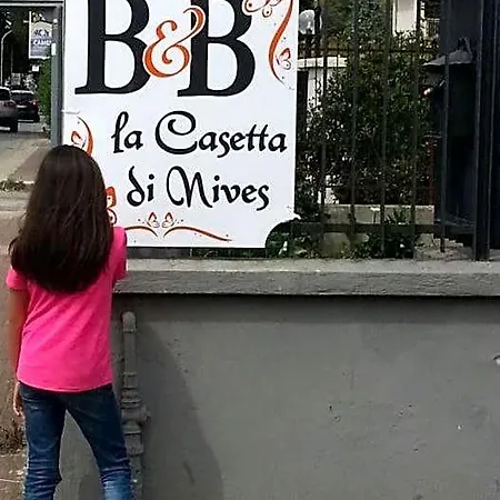 La Casetta Di Nives Bed & Breakfast *